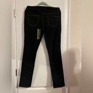 Boot cut skinny jeans Juniors Size 13, new